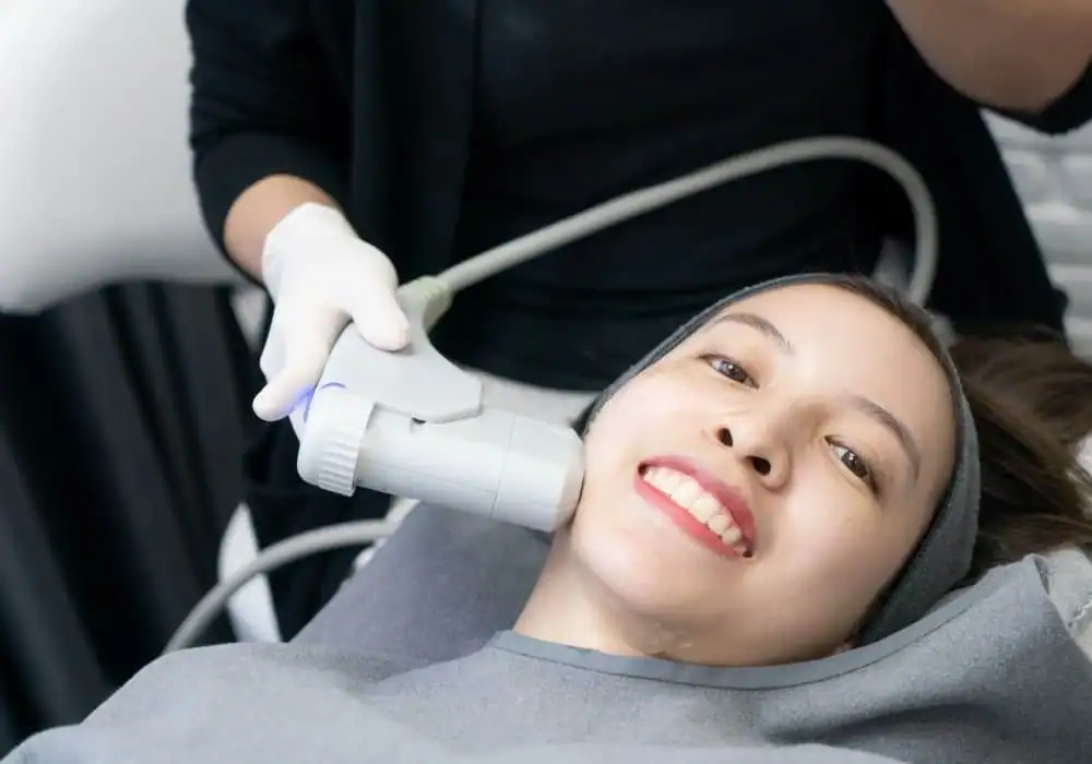 HIFU treatment Windsor in progress